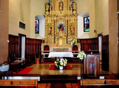 Interno della chiesa di Santa Colomba - Charvensod