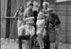 Marilyn Monroe, Clark Gable, Montgomery Clift, Eli Wallach and Arthur Miller on the set of "The Misfits", Reno, Nevada, USA, 1960