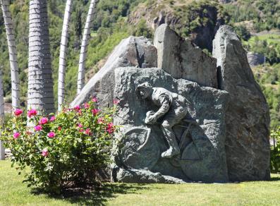 Monumento a Maurice Garin