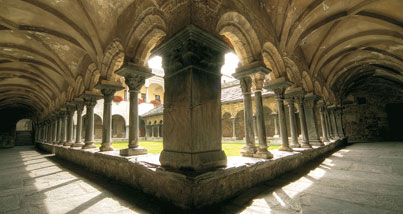 The collegiate church of Sant'Orso and its cloister