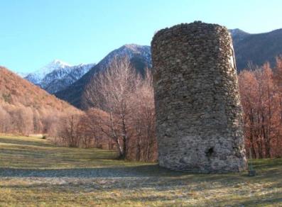 Zylindrischer Wachturm