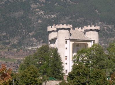 Aymavilles castle