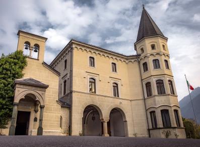 Jocteau Castle - Alpine Military School