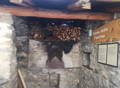The village community oven