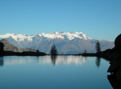Lago Vercoche e catena del Monte Rosa