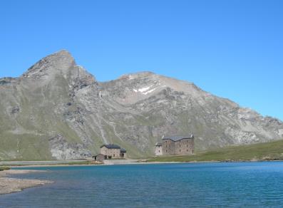 Rifugio e Santuario al Lago Miserin - Champorcher