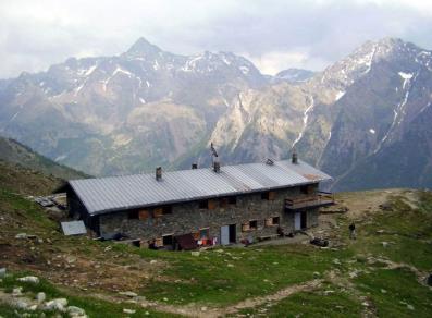 The Crête Sèche hut