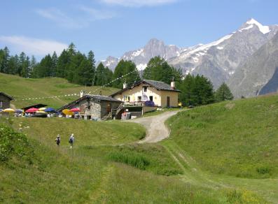 Maison Vieille Mountain Hut