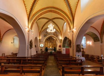 Gignod Church - nave